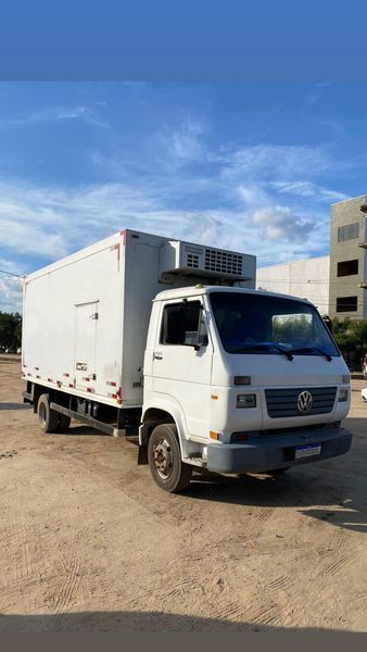 Vendo também só o caminhão no chassi 92.000