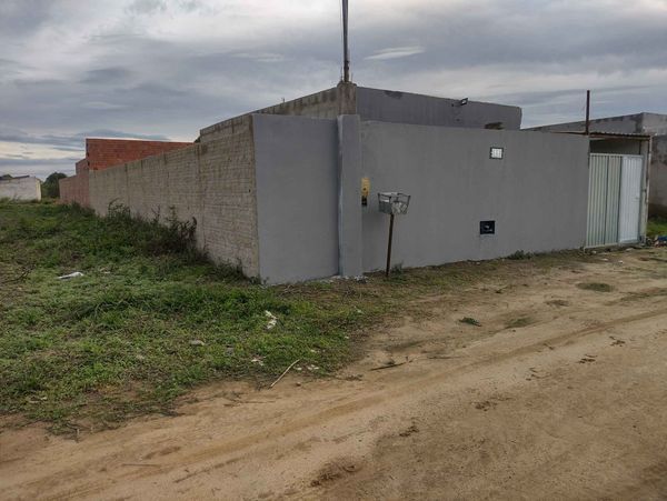 Vendo casa no Jardim Copacabana 1