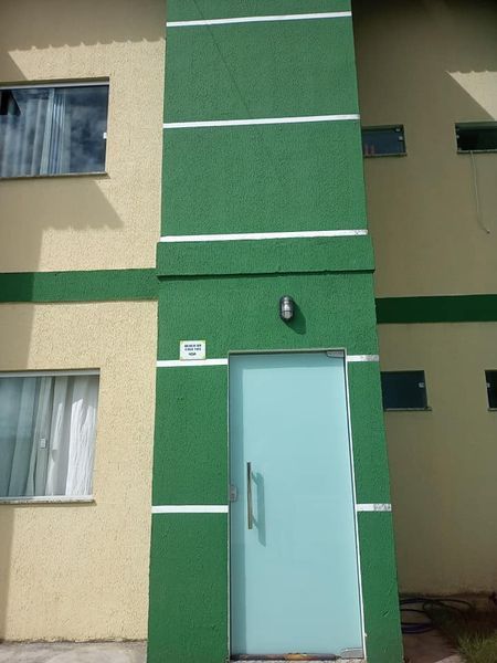 Duplex em condomínio fechado