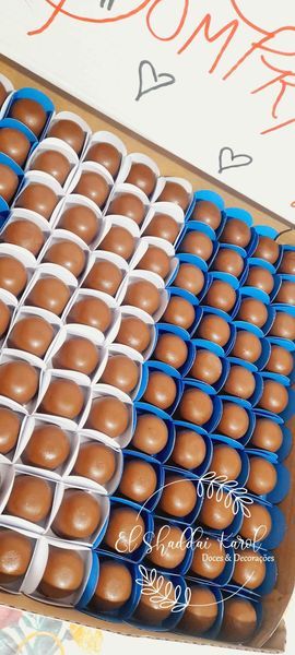 Trufas para festa/Kit festa / kit doces