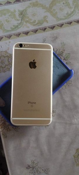Vendo ou troco iPhone 6s 16gb todo conservado e original biometria tudo ok câmeras troco em xiaomi