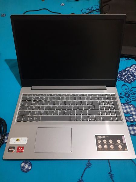 NOTEBOOK LENOVO S145 CONSERVADO ESTADO DE SEMI-NOVO