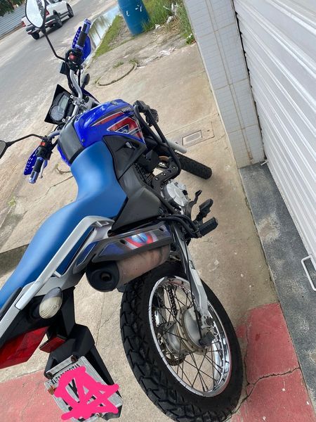 VENDO MOTO XTZ CROSSER 15Cc