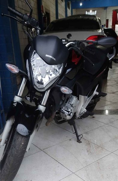 2011 Honda cb