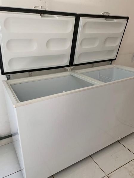 Freezer Metalfrio Horizontal Duas Tampas Semi Novo
