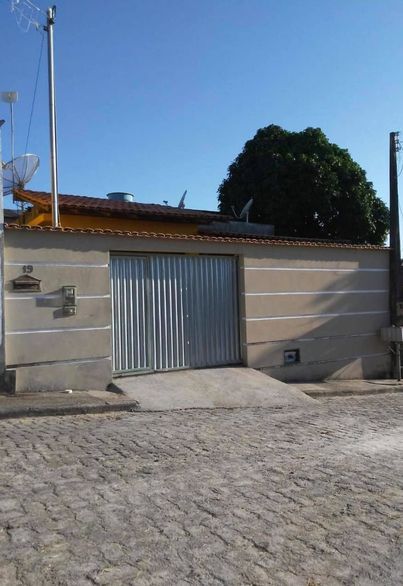 >>> Vende-se uma casa em Coroa Vermelha - Bairro Quinto Centenário, Rua C - (Santa Cruz Cabrália), próximo a Porto Seguro-Ba