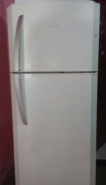 Geladeira Continental Frost Free